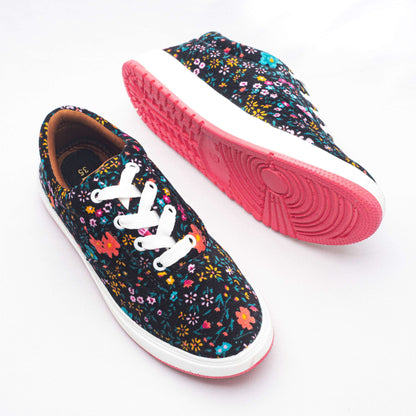 Midnight Bloom Women's Canvas Shoe