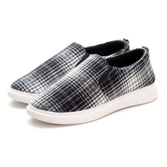 Black n White Grid Men's Slip-on Canvas Shoe