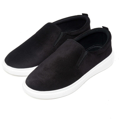 Pure Black Men's Slip-on Canvas Shoe